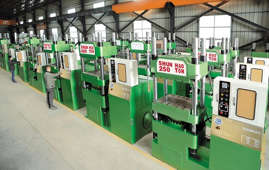 Shunhao Machines and Moulds Factory