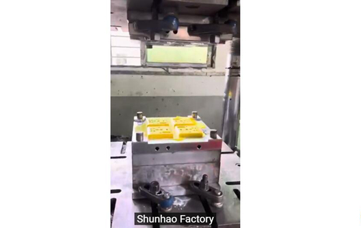 Пресс-формы и машины для пресс-форм UF Sockets --- Фабрика Shunhao